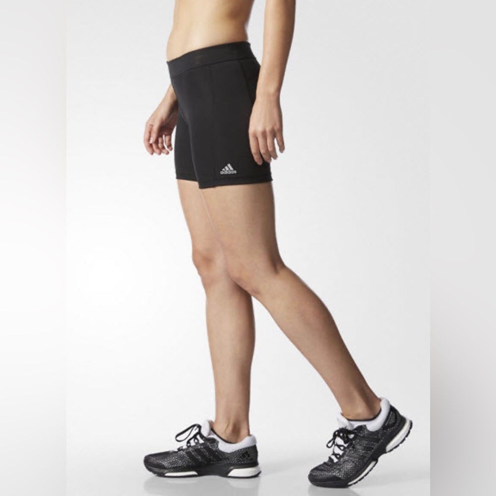 Adidas Women's Techfit Compression Fitness Black Bike Shorts Size M NWOT